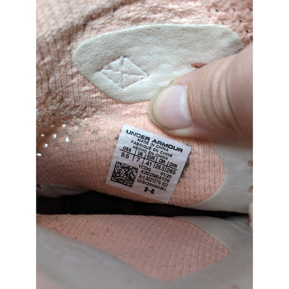 Womens Under Armour Highlight Ace 2.0 Volleyball Shoes 3021376-102 Size 9.5 Pink - Picture 10 of 10